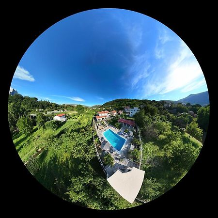 Pool House Maslina Lejlighed Mostar Eksteriør billede