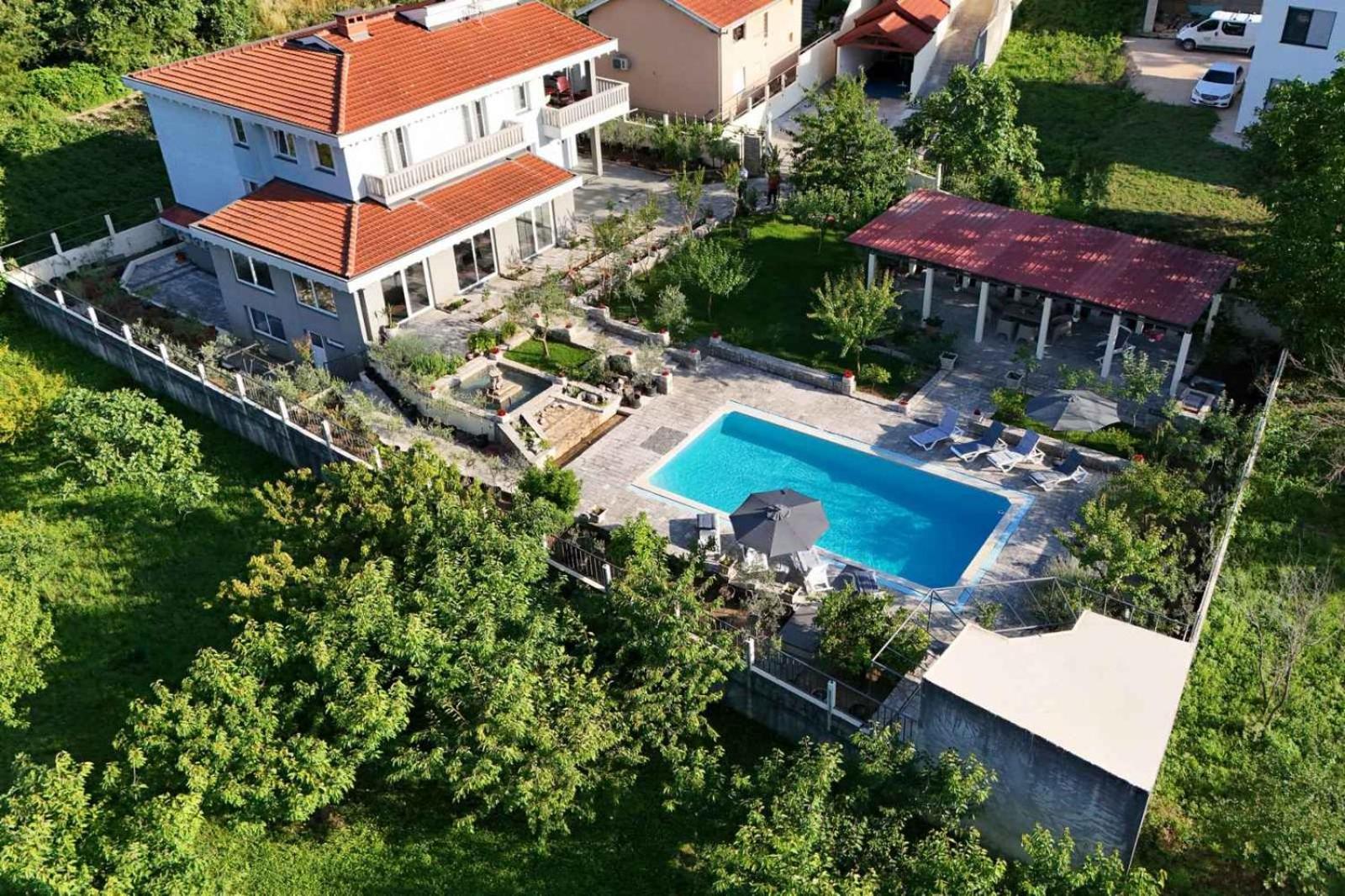 Pool House Maslina Lejlighed Mostar Eksteriør billede